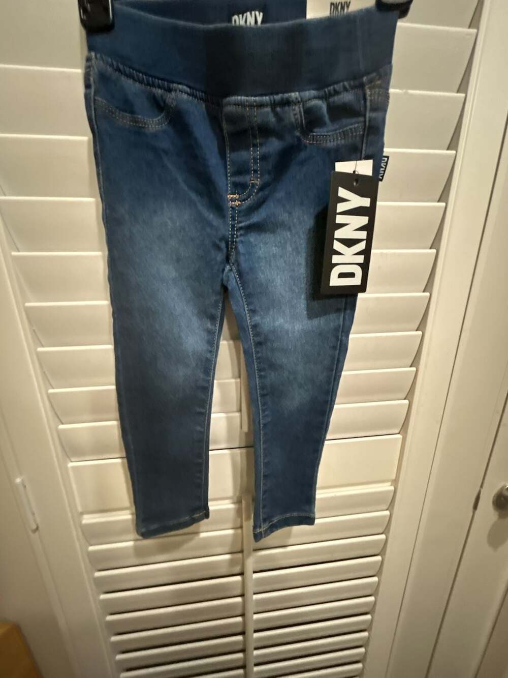DKNY Pull-On Stretch Denim Jegging Size 2T